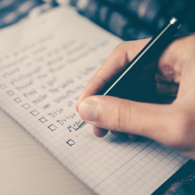 Moving Home Checklist></a></p>
</div>
</div>
</div>     </div>
        
                                        </div>
            </main>
            
        </div>
                    <div class=